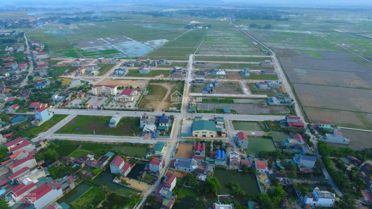 Infrastructure of resettlement area and land fund exploitation in Hien Thu village